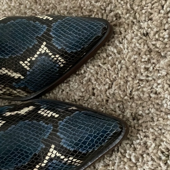 Antonio Melani 8M bootie - Picture 5 of 5